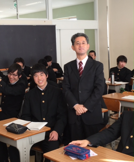 大松 達知