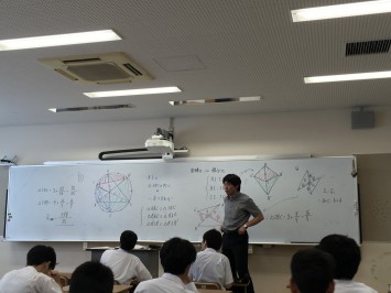 5FF612E1-B17F-4E8D-87F0-891220BB2C4E